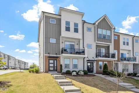 1929 Golden Spur Lane Wendell NC 27591