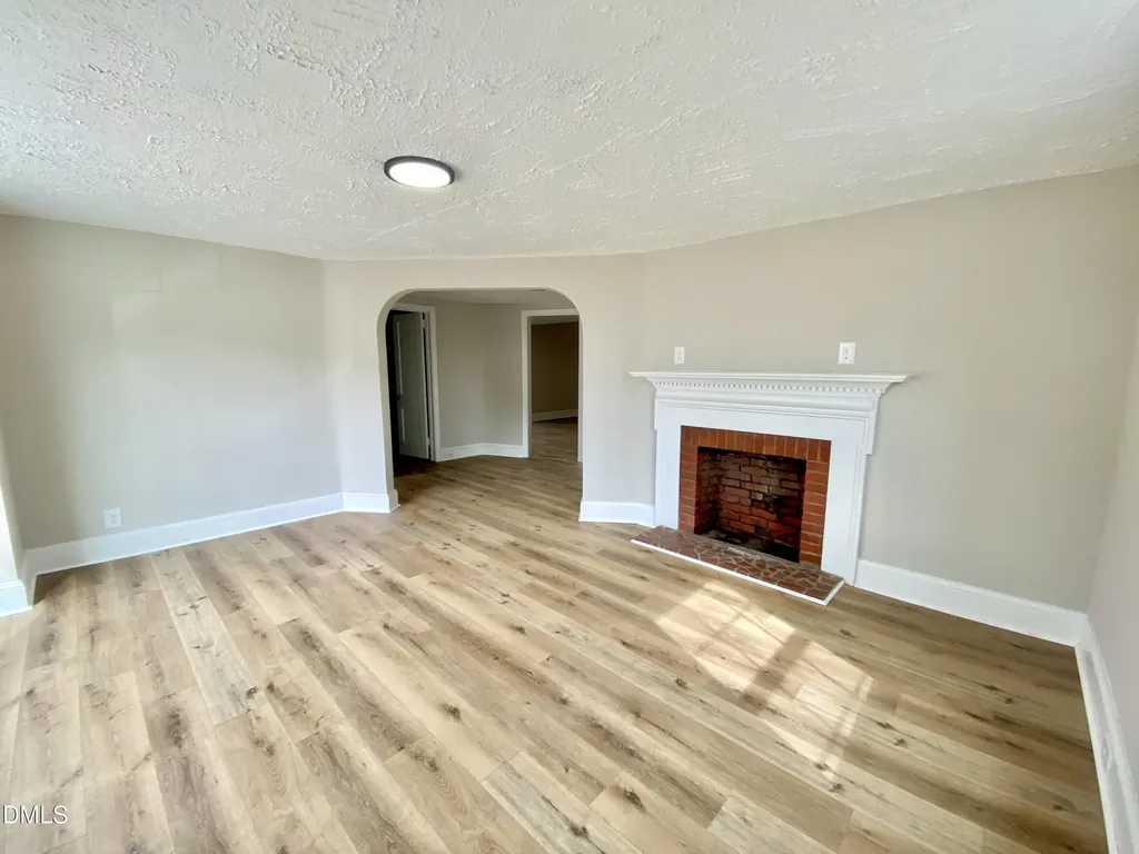 414 W Main Street Selma NC 27576