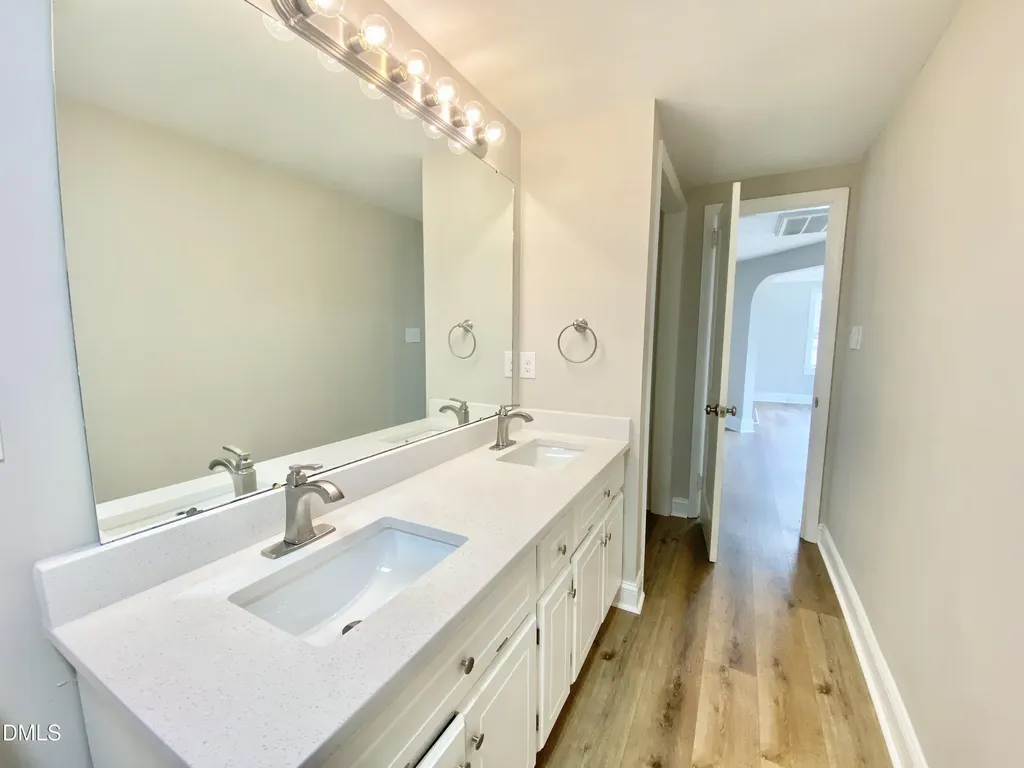 414 W Main Street Selma NC 27576