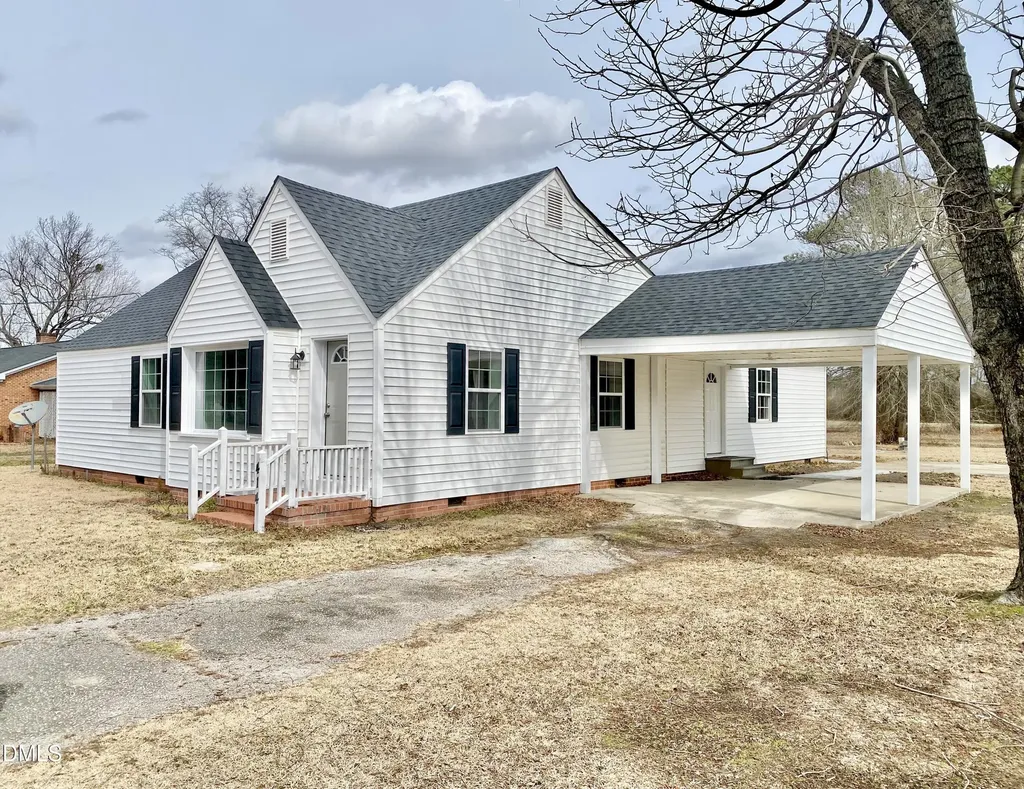 414 W Main Street Selma NC 27576