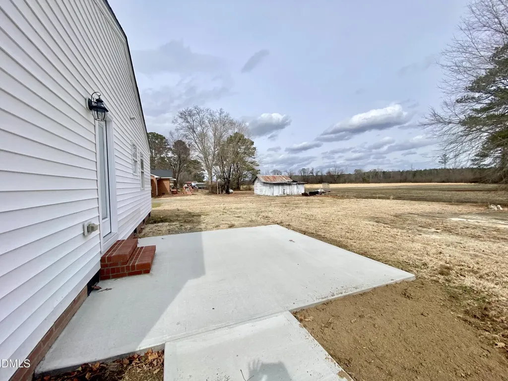 414 W Main Street Selma NC 27576