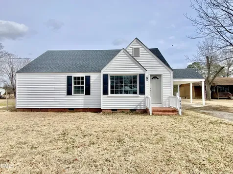 414 W Main Street Selma NC 27576