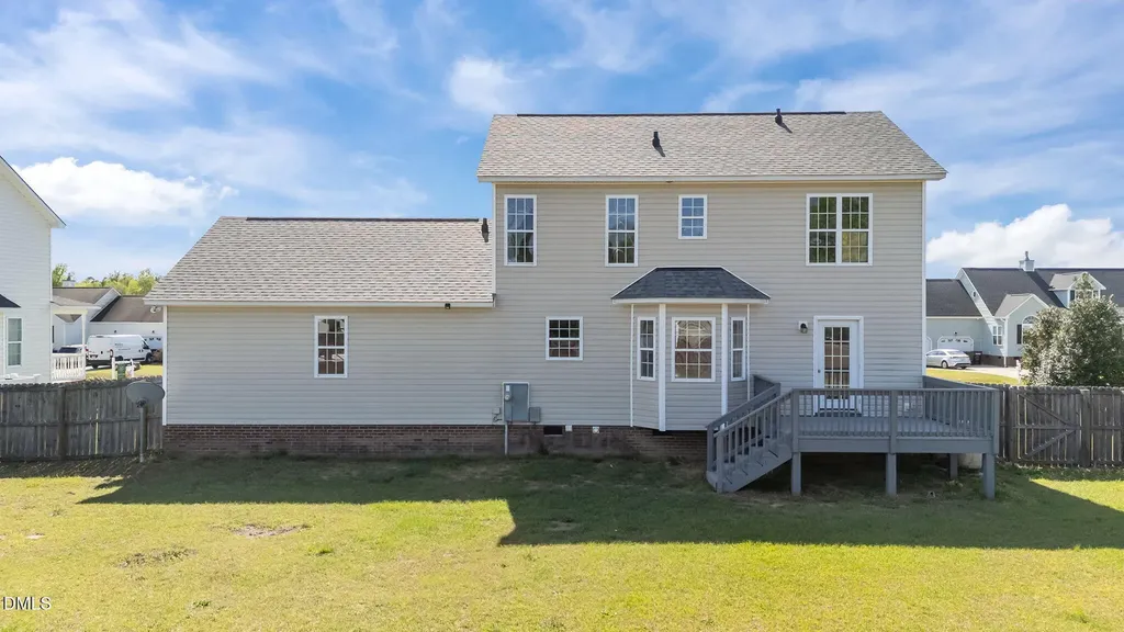 137 Woodglen Drive Clayton NC 27527
