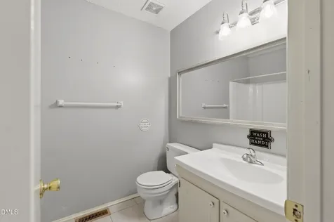 2545 Wood Valley Road Winston-salem NC 27106