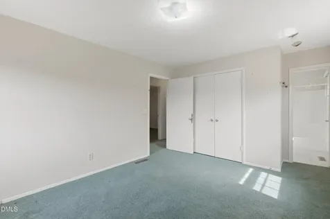 2545 Wood Valley Road Winston-salem NC 27106