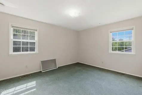 2545 Wood Valley Road Winston-salem NC 27106