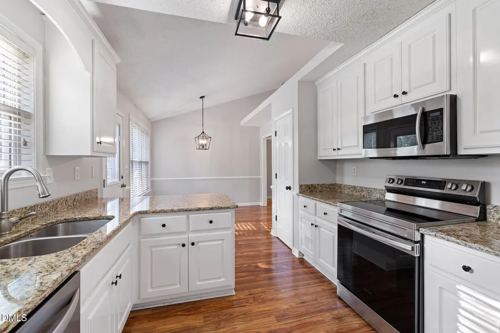115 Sommerset Drive Clayton NC 27520