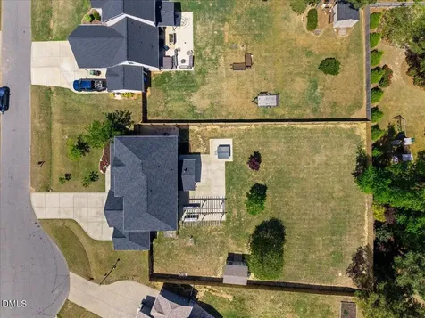 57 Seashore Point Clayton NC 27520