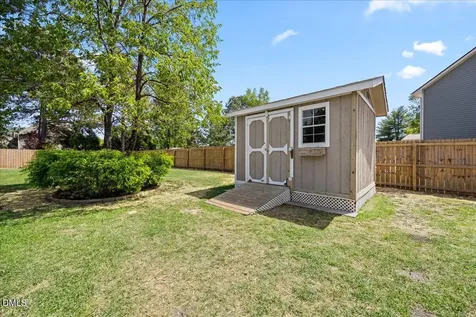 57 Seashore Point Clayton NC 27520