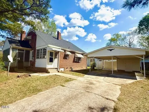 1207 College Street Oxford NC 27565