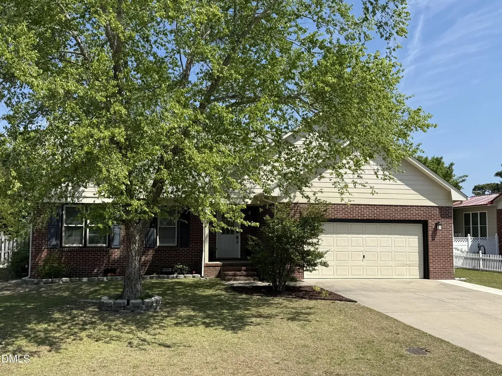 6318 Streeter Drive Hope Mills NC 28348