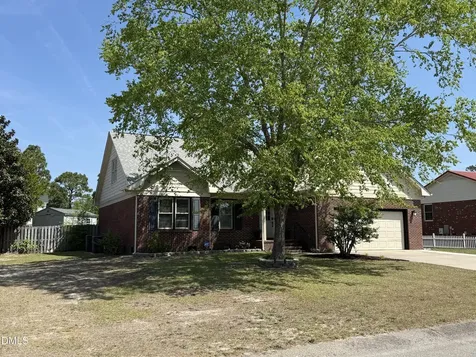 6318 Streeter Drive Hope Mills NC 28348