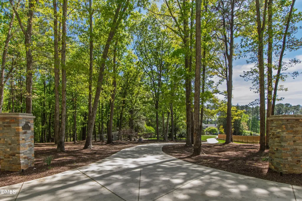6205 View Water Drive Raleigh NC 27606