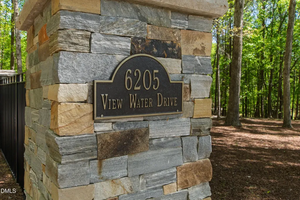 6205 View Water Drive Raleigh NC 27606