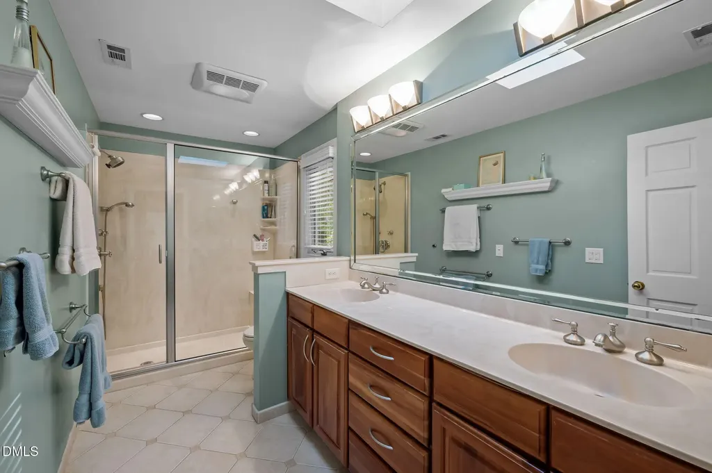 7019 Knotty Pine Drive Chapel Hill NC 27517