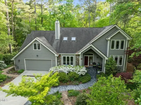 7019 Knotty Pine Drive Chapel Hill NC 27517