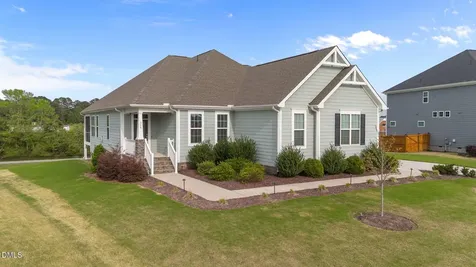 356 Dungannon Loop Clayton NC 27520