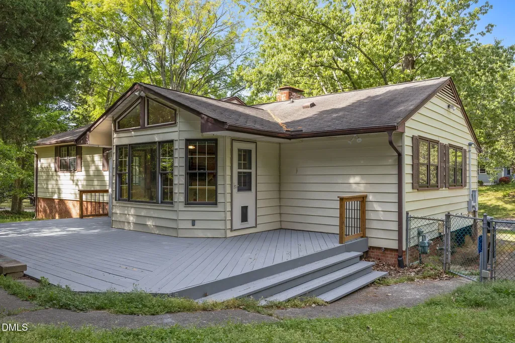 305 Plum Lane Chapel Hill NC 27517