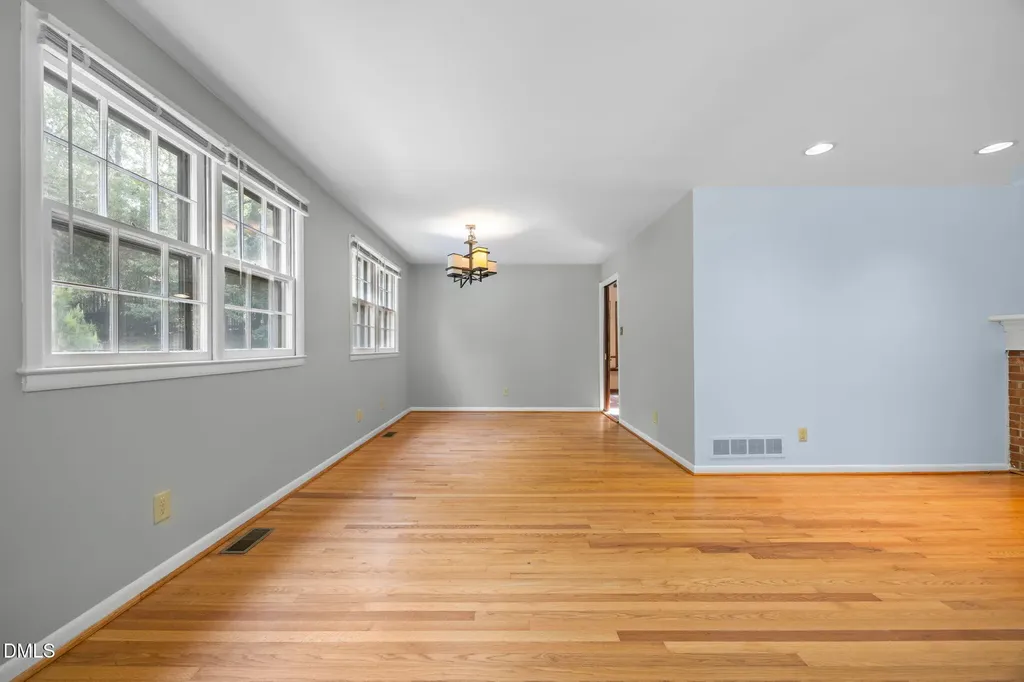 305 Plum Lane Chapel Hill NC 27517