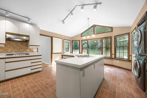 305 Plum Lane Chapel Hill NC 27517