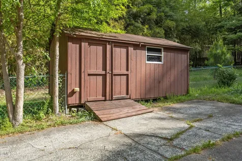 305 Plum Lane Chapel Hill NC 27517