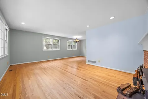 305 Plum Lane Chapel Hill NC 27517