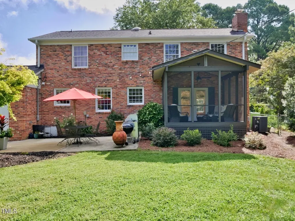 5017 Sandlewood Drive Raleigh NC 27609