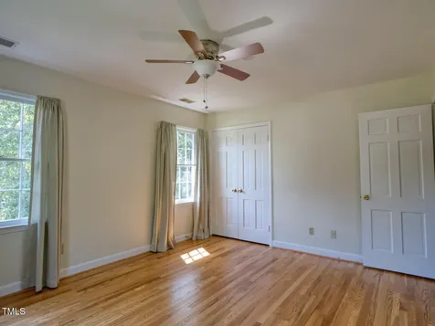 5017 Sandlewood Drive Raleigh NC 27609