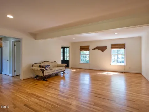 5017 Sandlewood Drive Raleigh NC 27609
