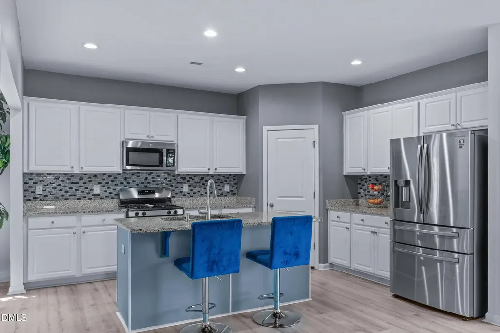 102 Sherrill Pl Lane Garner NC 27529