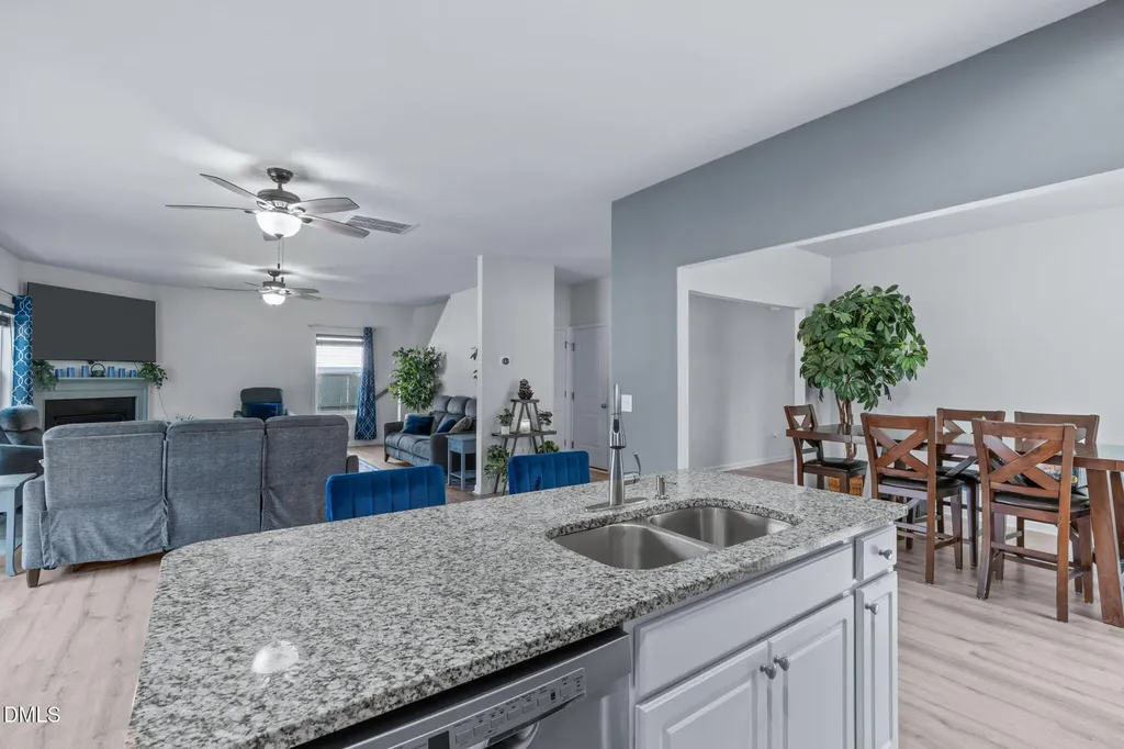 102 Sherrill Pl Lane Garner NC 27529