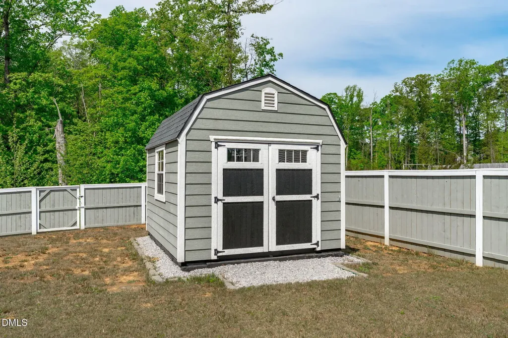 102 Sherrill Pl Lane Garner NC 27529