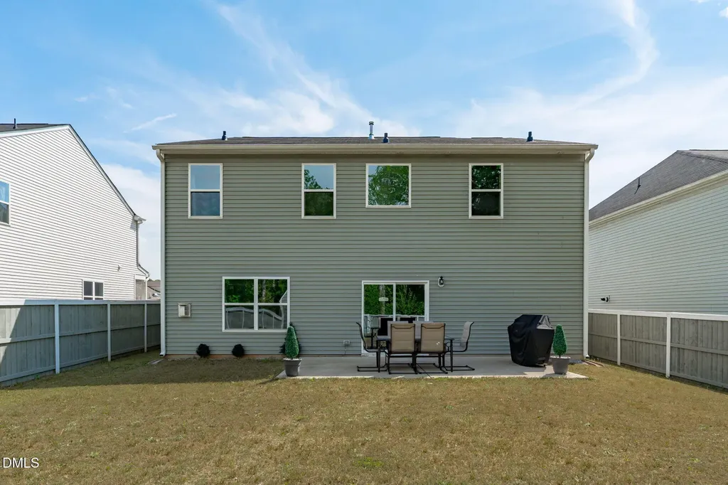 102 Sherrill Pl Lane Garner NC 27529