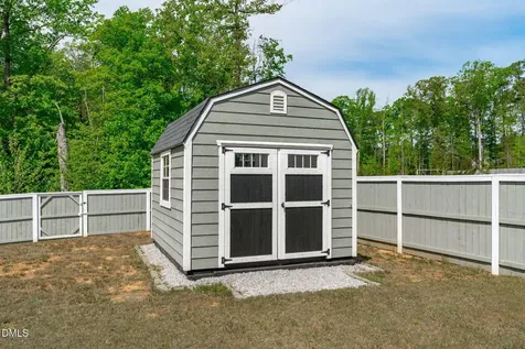 102 Sherrill Pl Lane Garner NC 27529