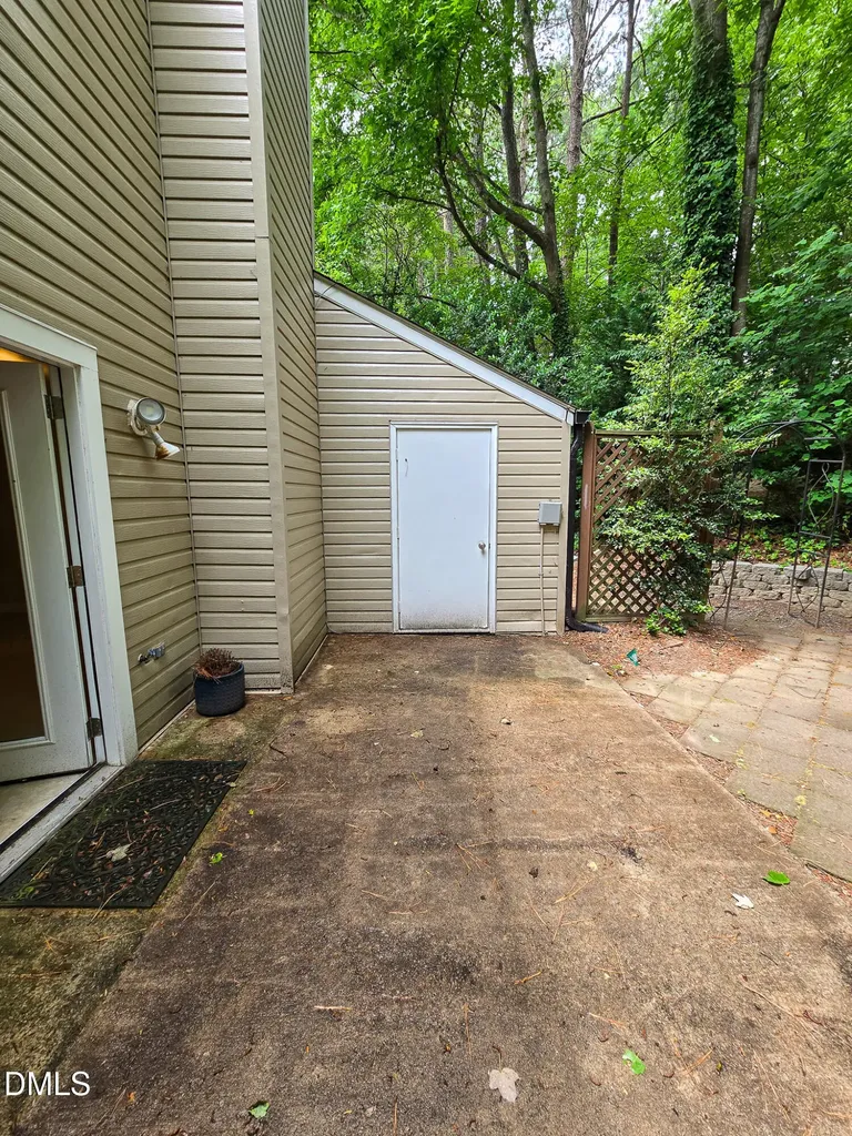 7831 Stephanie Lane Raleigh NC 27615