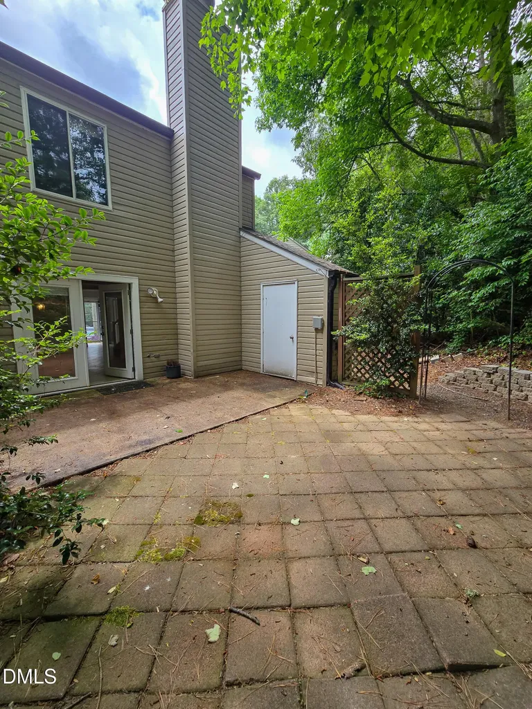 7831 Stephanie Lane Raleigh NC 27615