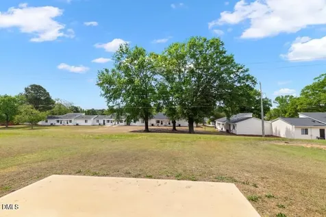 117 Boomer Street Benson NC 27504