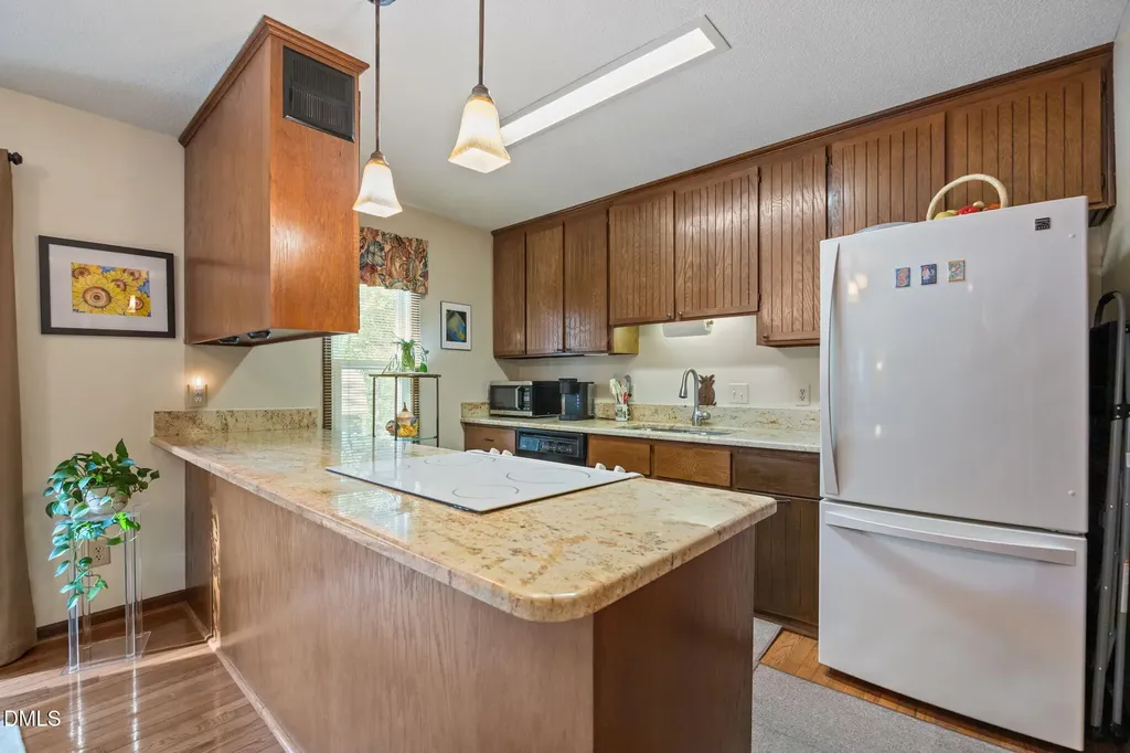 2931 Rue Sans Famille Raleigh NC 27607