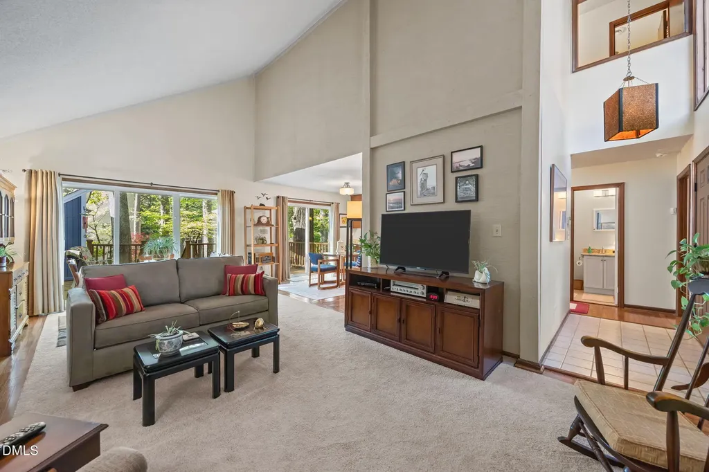 2931 Rue Sans Famille Raleigh NC 27607