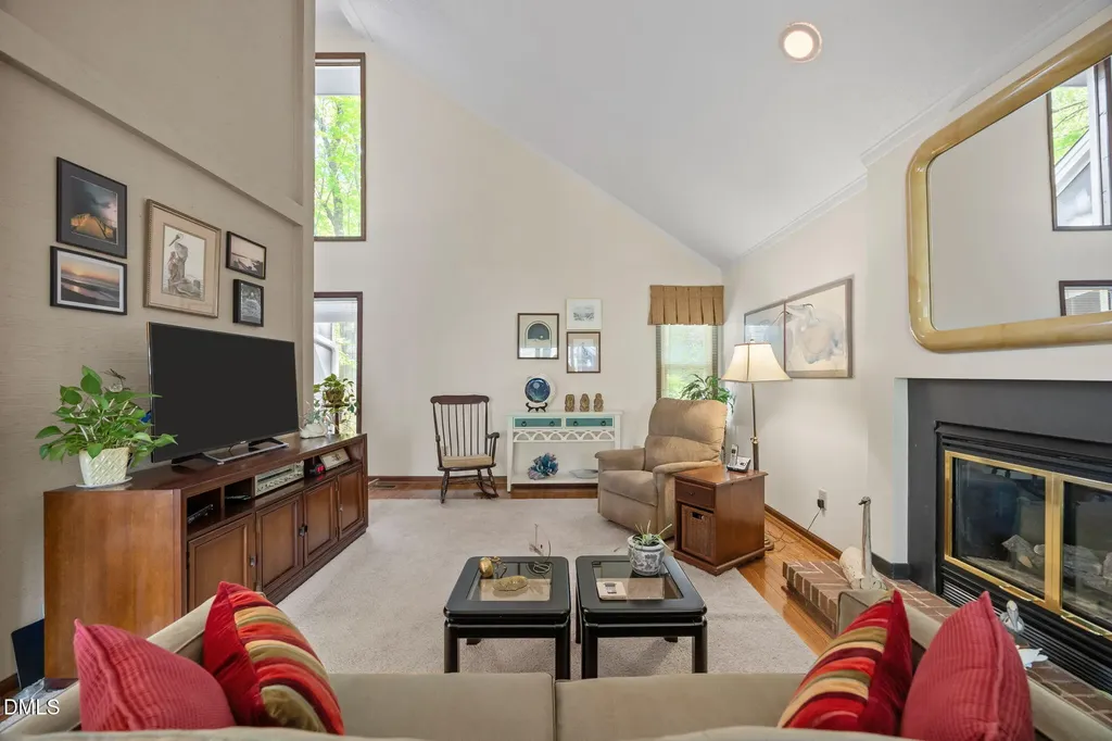 2931 Rue Sans Famille Raleigh NC 27607