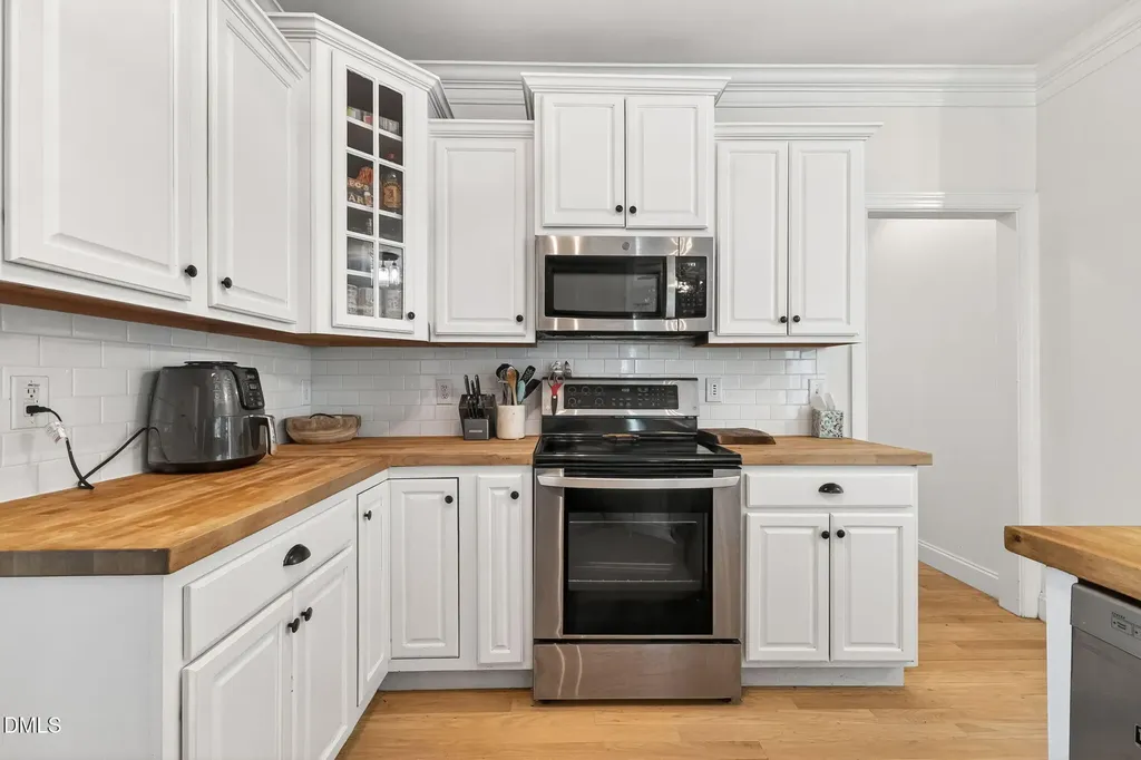 130 Pea Island Circle Garner NC 27529