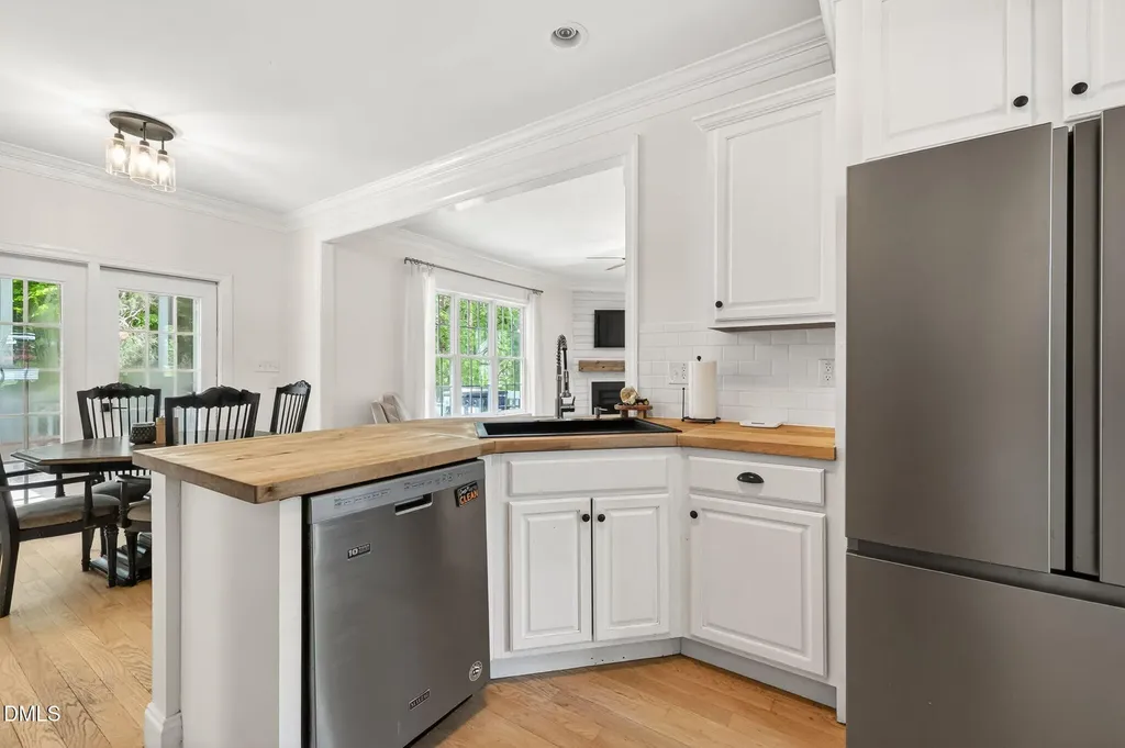 130 Pea Island Circle Garner NC 27529