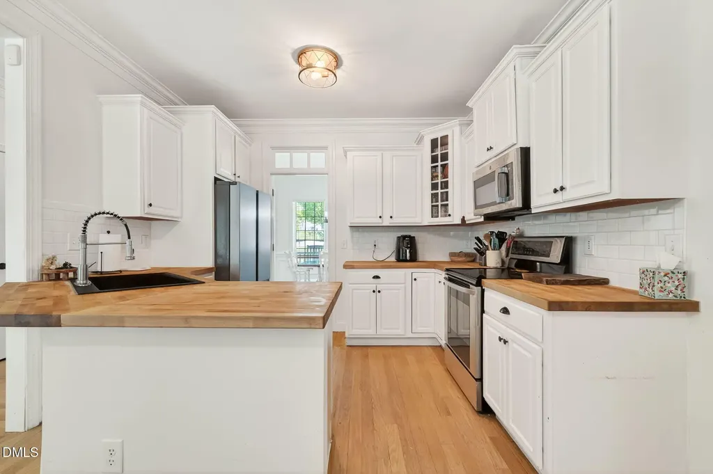 130 Pea Island Circle Garner NC 27529