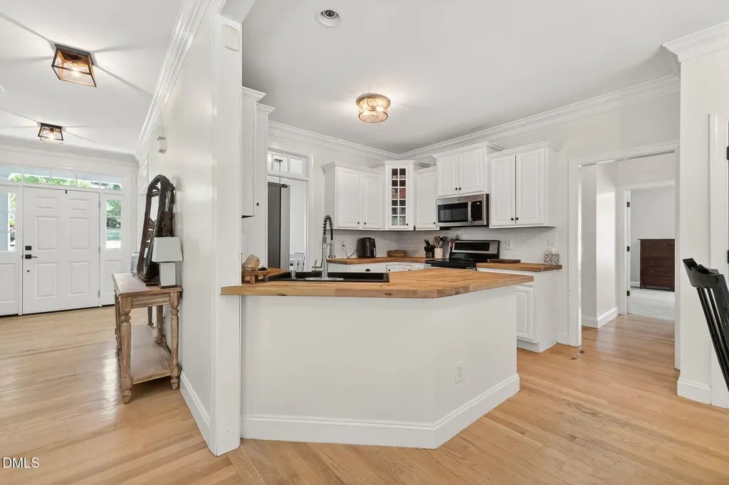 130 Pea Island Circle Garner NC 27529