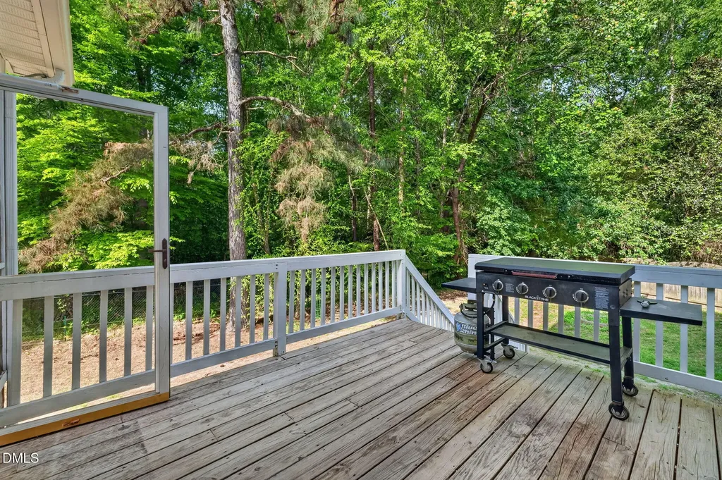 130 Pea Island Circle Garner NC 27529