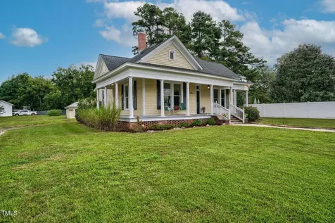 206 W Blalock Road Lucama NC 27851