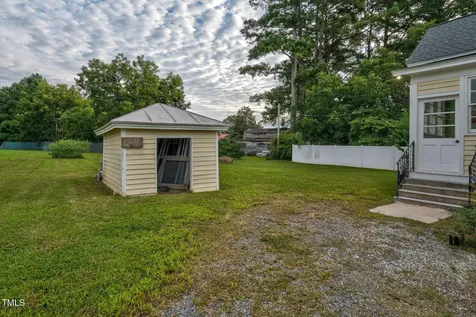 206 W Blalock Road Lucama NC 27851