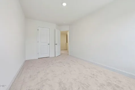 657 Sefton Park Drive Zebulon NC 27597