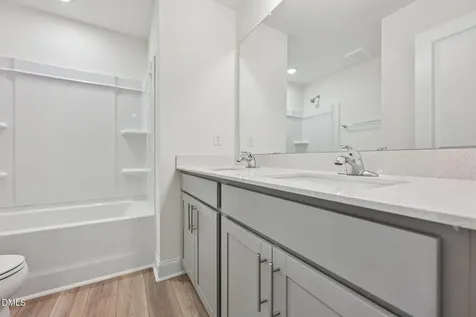 657 Sefton Park Drive Zebulon NC 27597