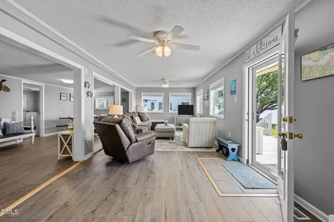 66 E North Shore Lane Arapahoe NC 28510